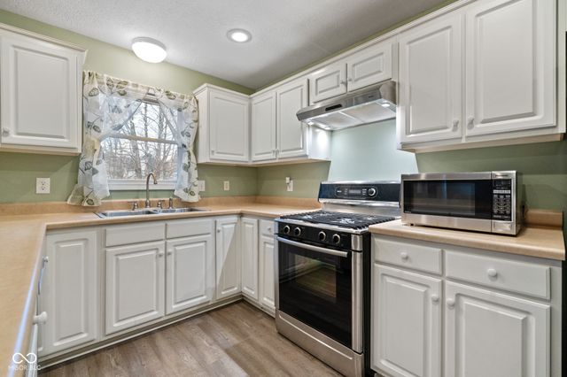 1063 S Colchester Court, Bloomington, IN 47401