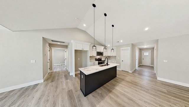 366 W Church Street, Cowpens, SC 29330