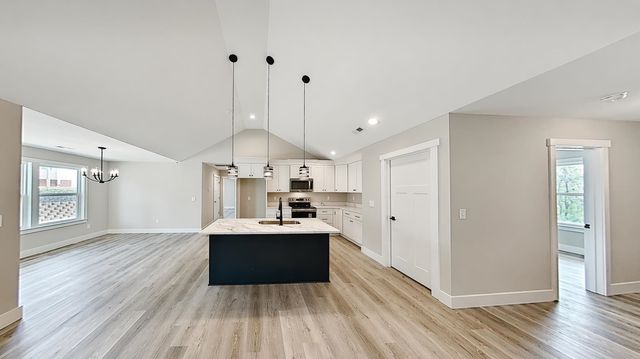 366 W Church Street, Cowpens, SC 29330