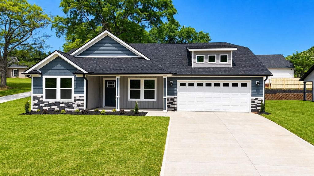 366 W Church Street, Cowpens, SC 29330