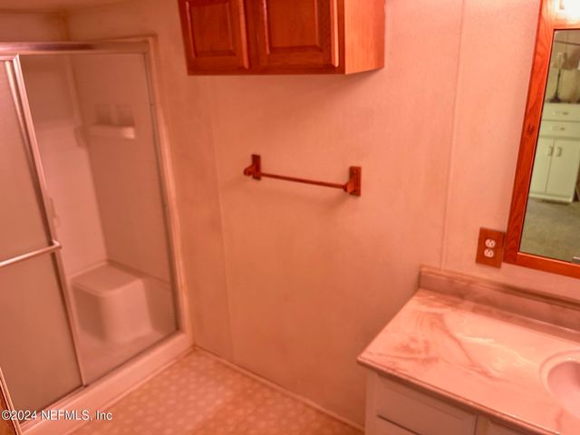 8232 SWAN LAKE Road, Melrose, FL 32666