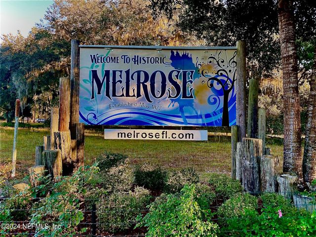 8232 SWAN LAKE Road, Melrose, FL 32666
