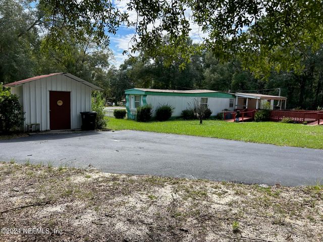 8232 SWAN LAKE Road, Melrose, FL 32666