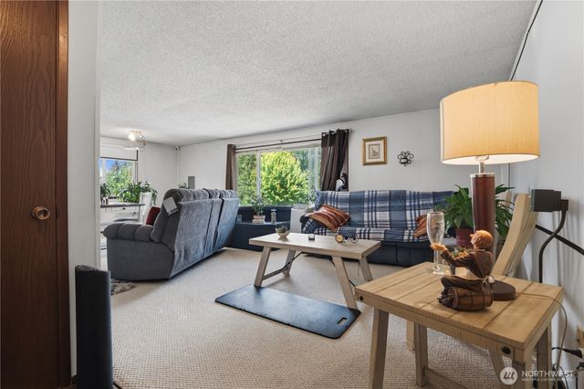 360 Tremont Street W, Port Orchard, WA 98366