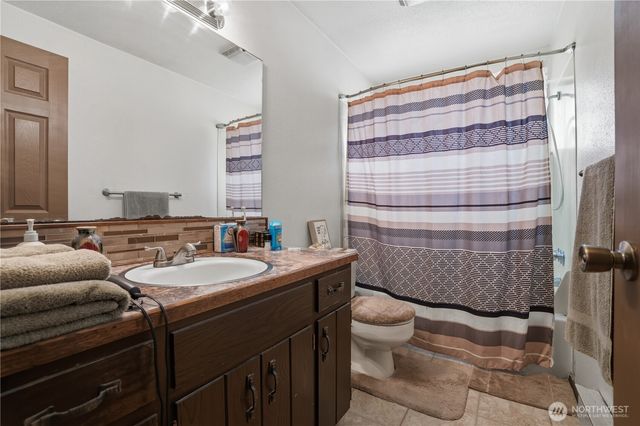 360 Tremont Street W, Port Orchard, WA 98366