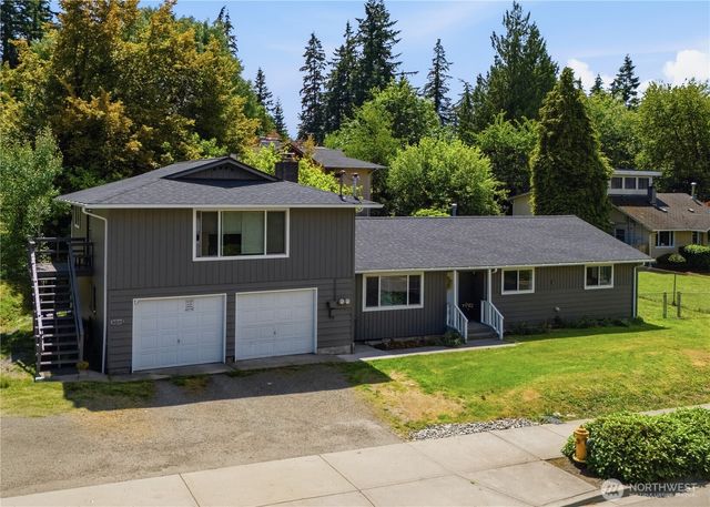 360 Tremont Street W, Port Orchard, WA 98366