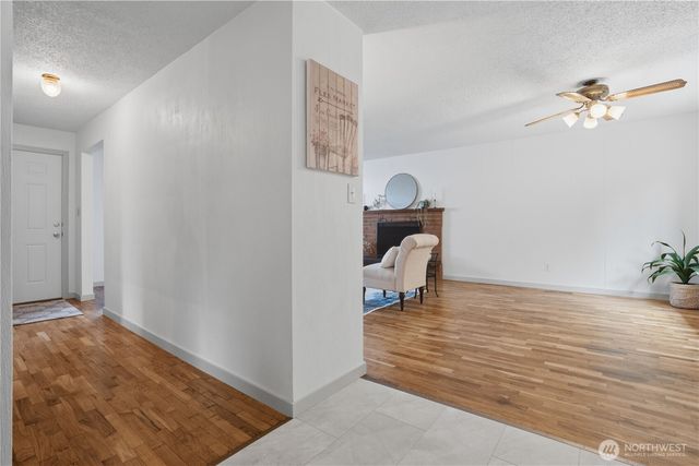 360 Tremont Street W, Port Orchard, WA 98366