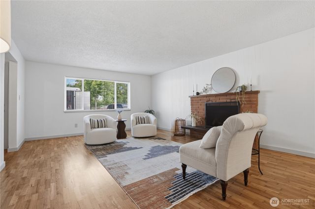 360 Tremont Street W, Port Orchard, WA 98366