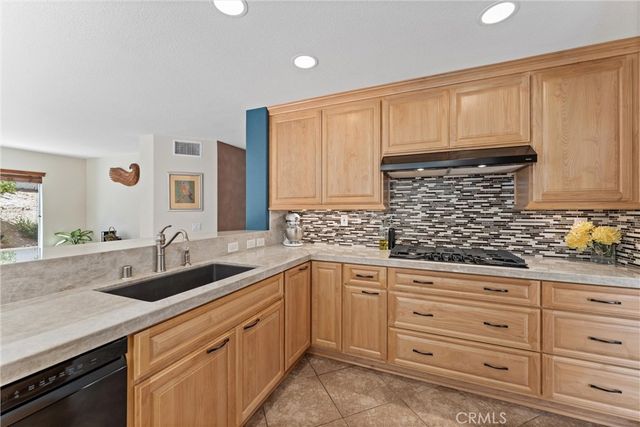 4150 San Ramon Drive, Corona, CA 92882