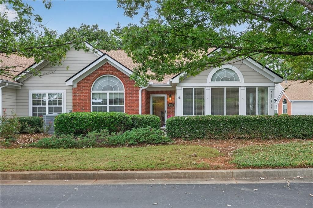 4016 Vineyards NW Lane, Kennesaw, GA 30144