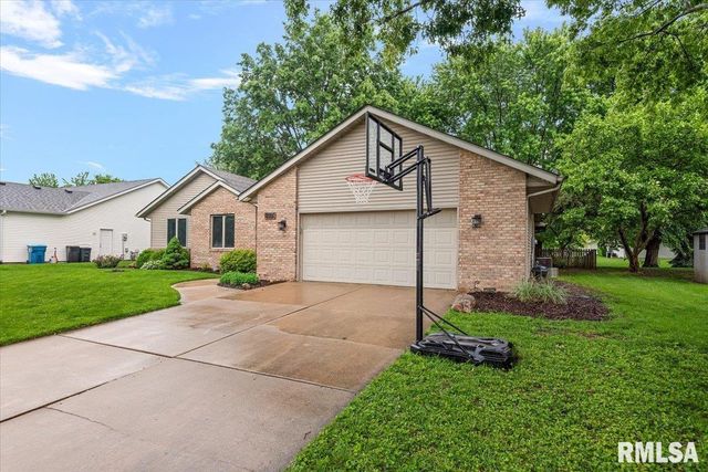225 APPOMATTOX Drive, Springfield, IL 62711