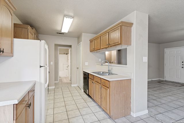 4719 Gavlick Farm, San Antonio, TX 78244