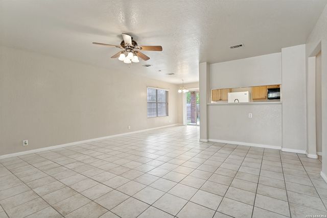 4719 Gavlick Farm, San Antonio, TX 78244