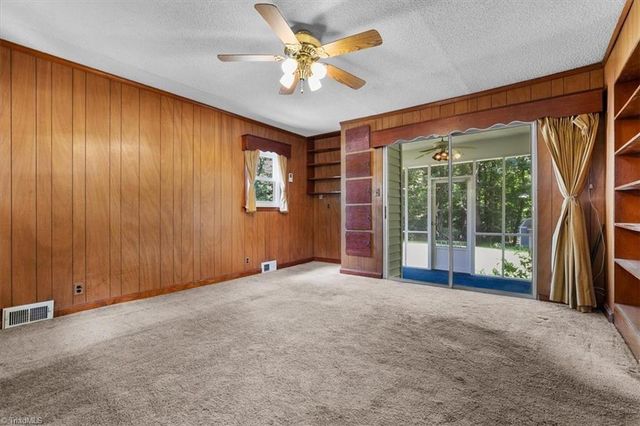 104 Azalea Drive, Winston-salem, NC 27105