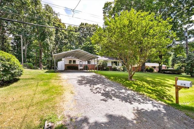 104 Azalea Drive, Winston-salem, NC 27105