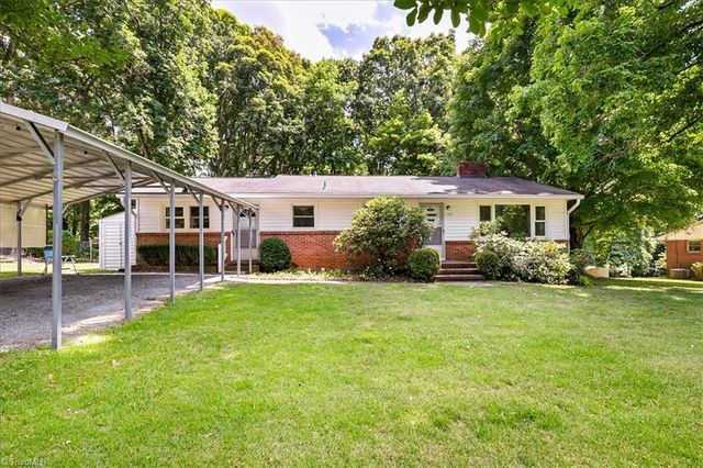 104 Azalea Drive, Winston-salem, NC 27105