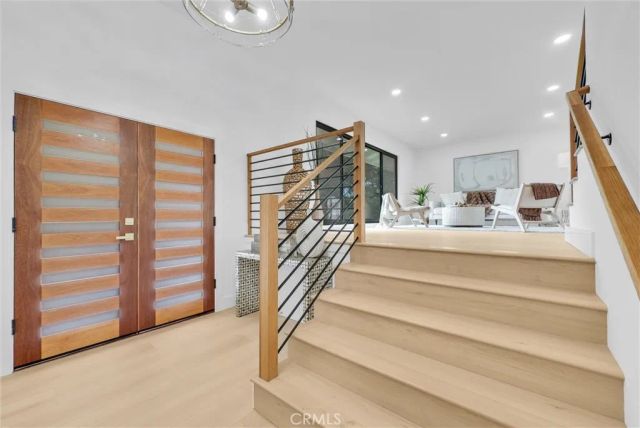 13021 Flint, Santa Ana, CA 92705