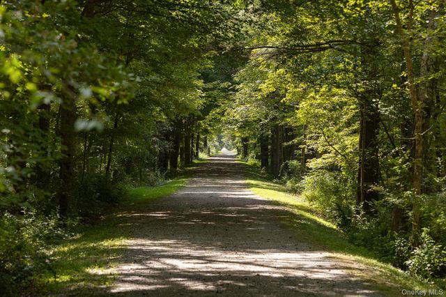 281 County Route 3, Ancramdale, NY 12503