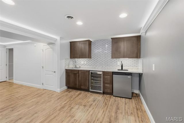 4657 Skyridge Court, St Louis, MO 63128