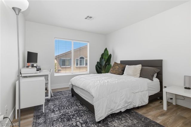 8745 Traveling Breeze Avenue 101, Las Vegas, NV 89178