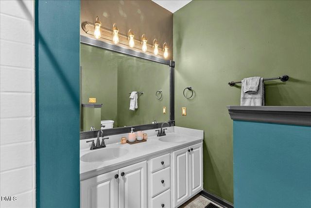1612 Thamelink Court, Wake Forest, NC 27587