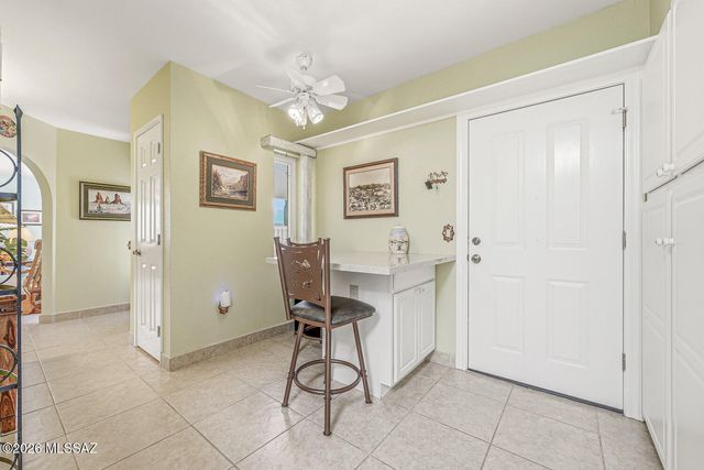 970 W Camino Sagasta, Green Valley, AZ 85622