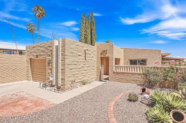 970 W Camino Sagasta, Green Valley, AZ 85622