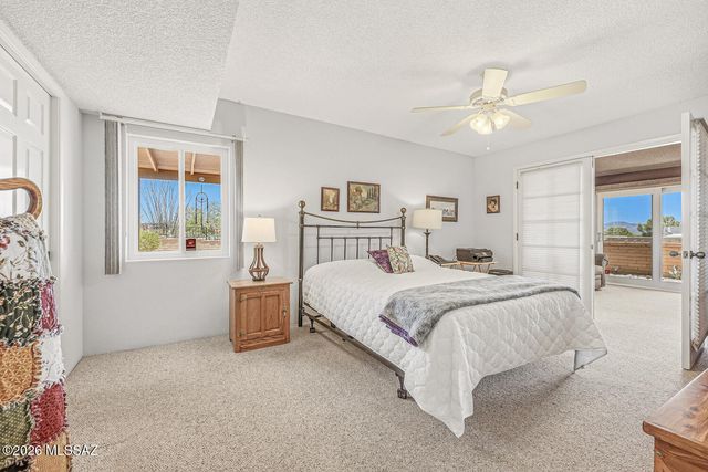 970 W Camino Sagasta, Green Valley, AZ 85622