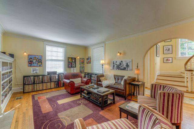 717 S MCLEAN BLVD, Memphis, TN 38104