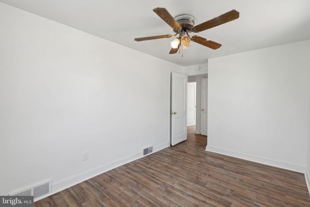 214 WESTBRIDGE RD, Glenolden, PA 19036