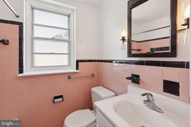 214 WESTBRIDGE RD, Glenolden, PA 19036