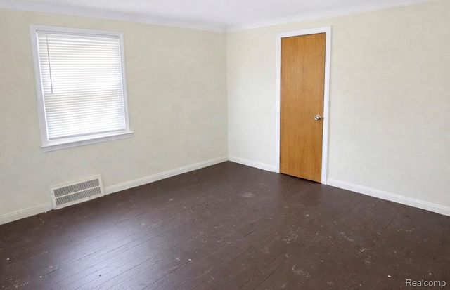 5251 Neff Avenue, Detroit, MI 48224