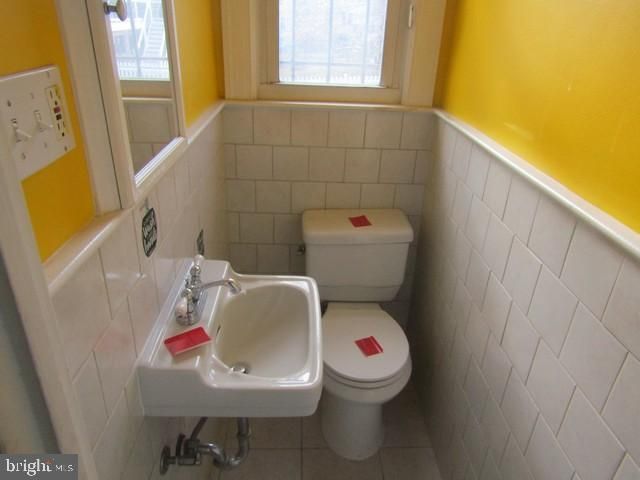 518 OGLETHORPE ST NW, Washington, DC 20011