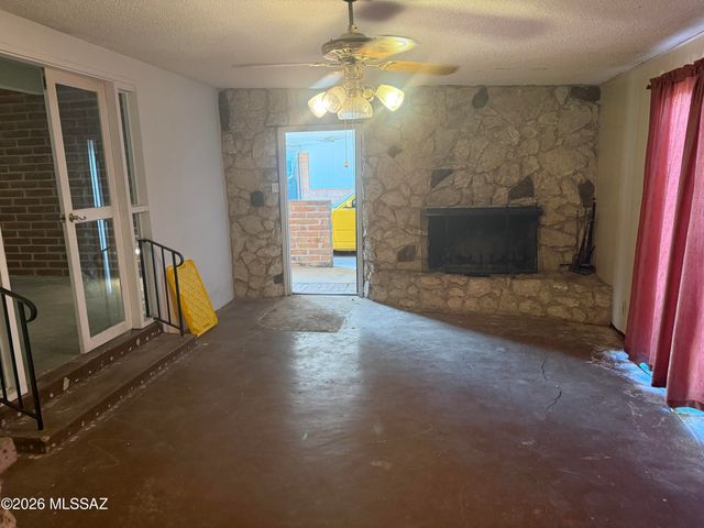 6125 E Fairmount Street, Tucson, AZ 85712
