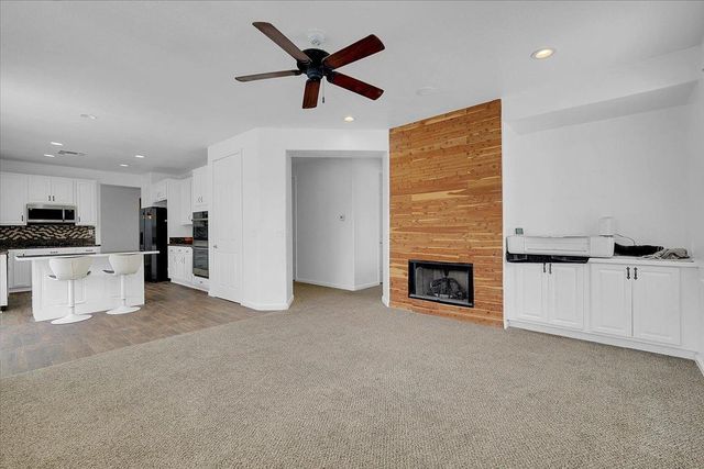 1670 Guildford Way, Plumas Lake, CA 95961