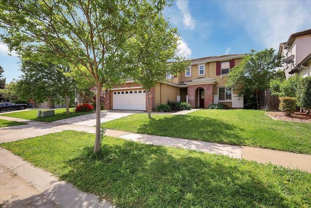 1670 Guildford Way, Plumas Lake, CA 95961