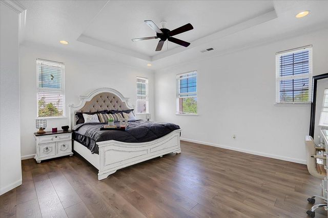 1670 Guildford Way, Plumas Lake, CA 95961