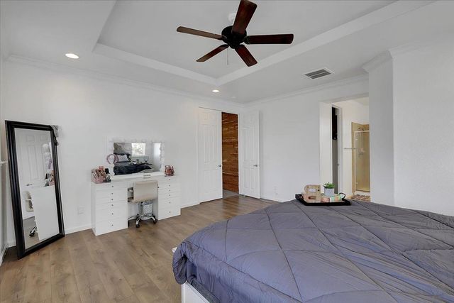 1670 Guildford Way, Plumas Lake, CA 95961