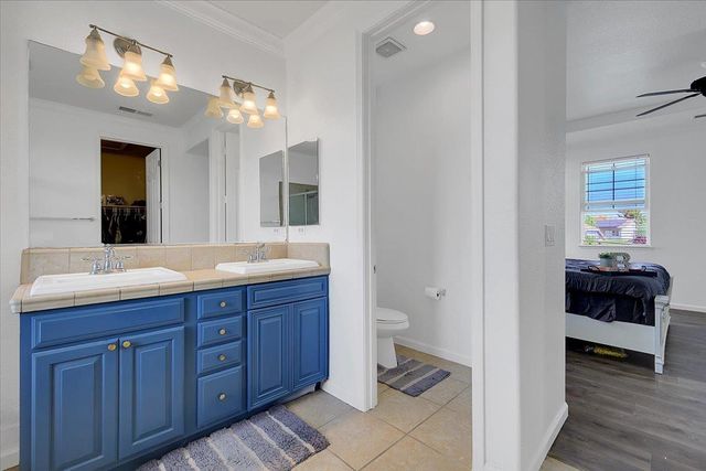 1670 Guildford Way, Plumas Lake, CA 95961