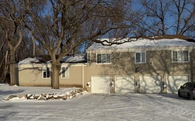 7401 Landau Drive 7401, Bloomington, MN 55438