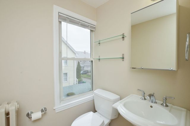 119 River Street 119, Newton, MA 02465