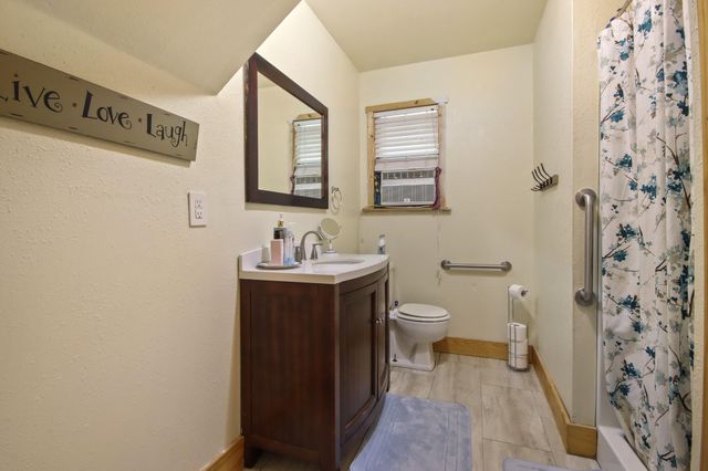 70 Rustling Oaks Street, Coldspring, TX 77331