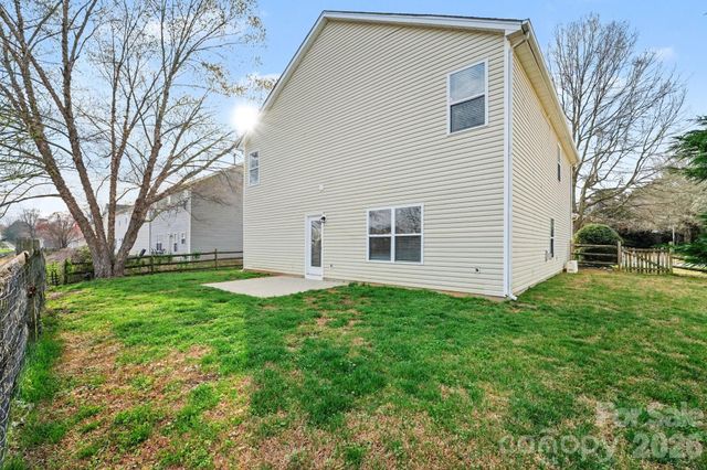 267 Flanders Drive, Mooresville, NC 28117