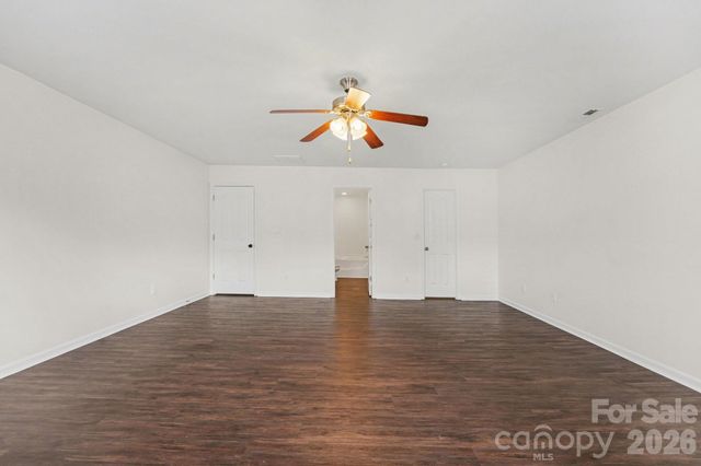 267 Flanders Drive, Mooresville, NC 28117