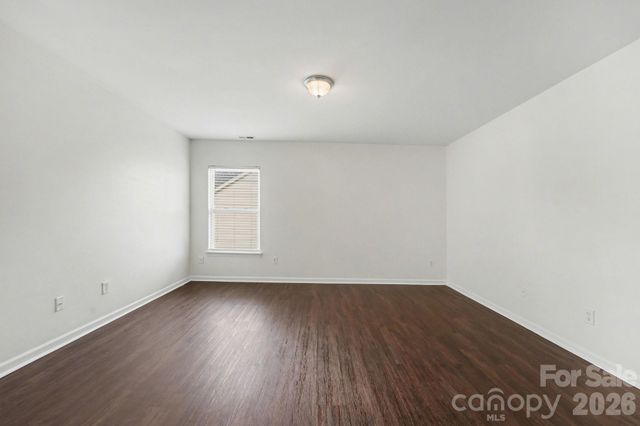 267 Flanders Drive, Mooresville, NC 28117