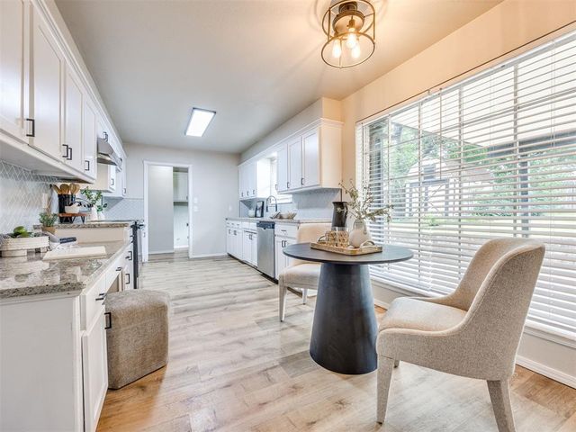 1005 Mary Lee Lane, Edmond, OK 73034