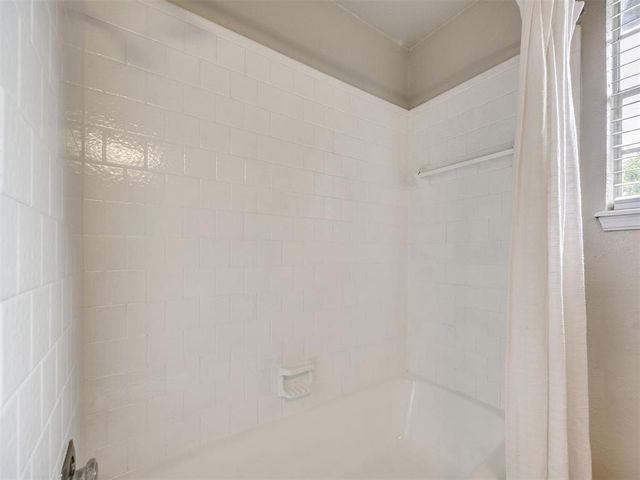 1005 Mary Lee Lane, Edmond, OK 73034