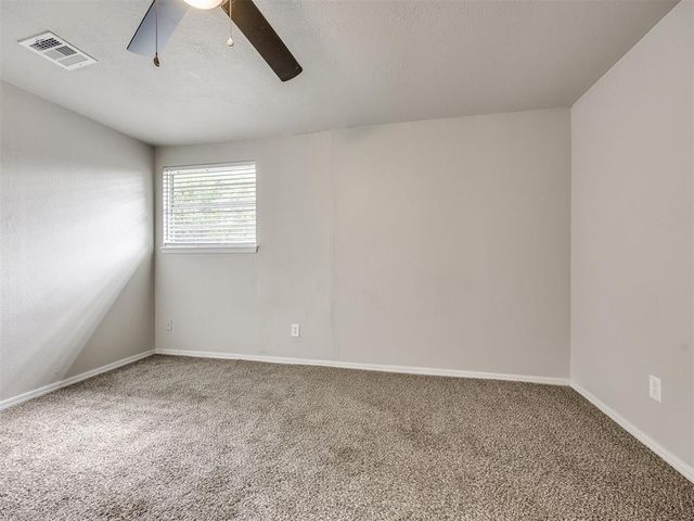 1005 Mary Lee Lane, Edmond, OK 73034