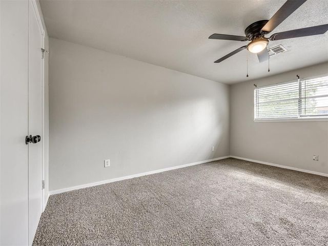 1005 Mary Lee Lane, Edmond, OK 73034