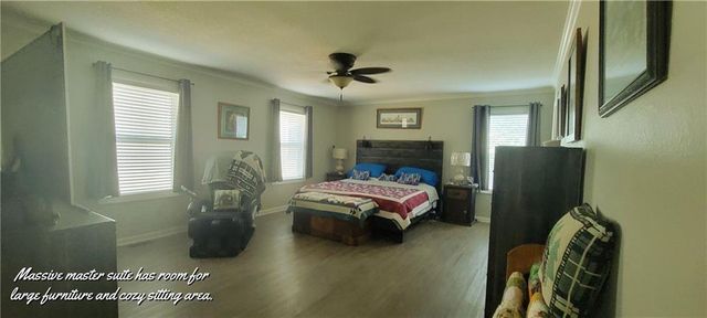 34477 Resevoir Ridge Road, Warsaw, MO 65355